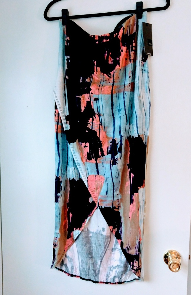 Maxi skirt asymmetrical design